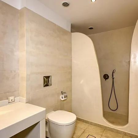 Splendour And فندق