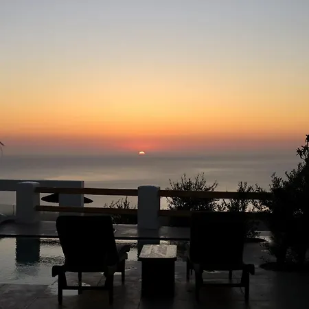 فندق Splendour And 5*