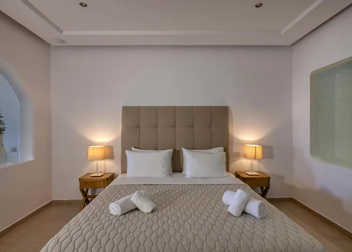 Hotel Splendour And Firostefani