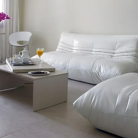 Splendour And Hotel Firostefani