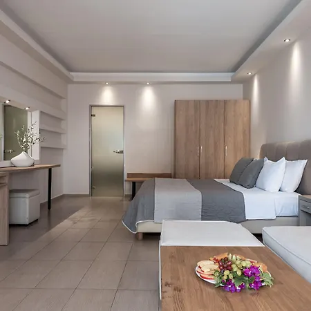 Splendour And Otel Firostefani