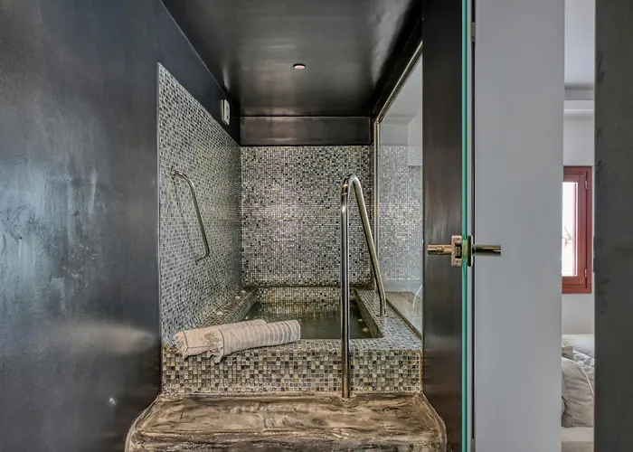 Splendour And Szálloda 5*