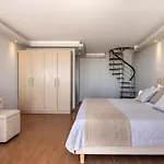 Hotell Splendour And Firostefani