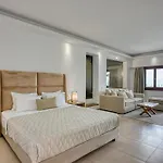 Splendour And 5* Firostefani