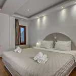 Splendour And Hotell Firostefani