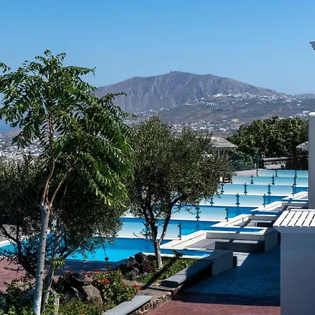 Splendour And Hotel Firostefani