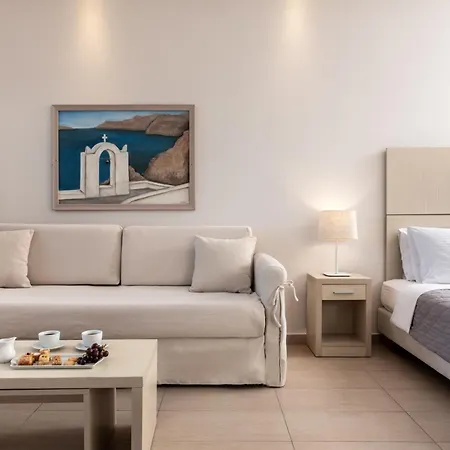 Splendour And Firostefani