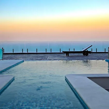 Hotel Splendour And 5*