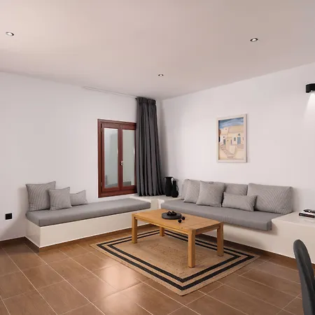 Hotel Splendour And 5*