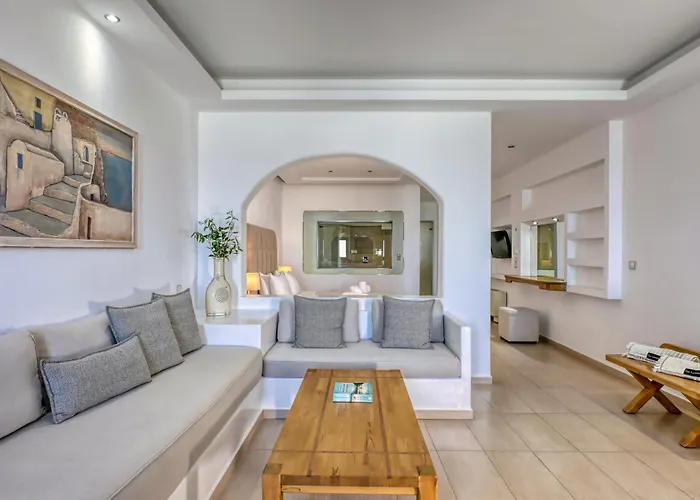 Hotel Splendour And Firostefani